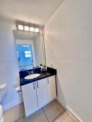 185 SE 14th Ter 2809, Miami, FL 33131