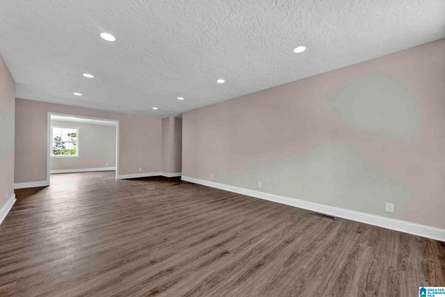 600 HOLT CIRCLE, Hayden, AL 35079