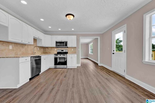 600 HOLT CIRCLE, Hayden, AL 35079