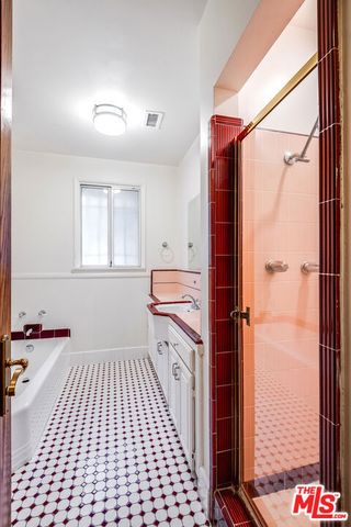 2924 Manning Avenue, Los Angeles, CA 90064