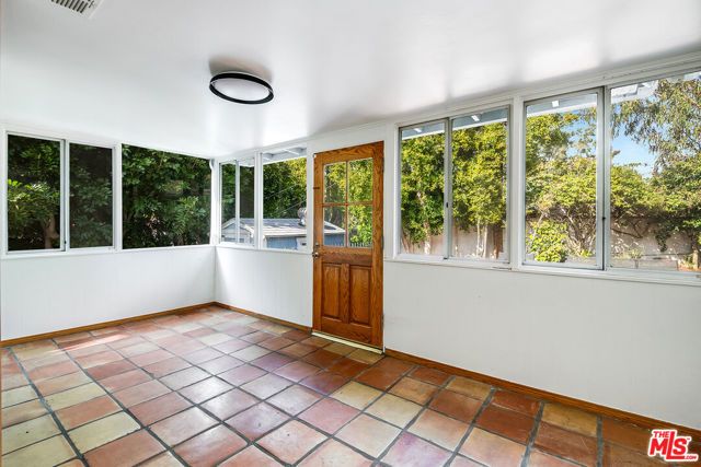 2924 Manning Avenue, Los Angeles, CA 90064
