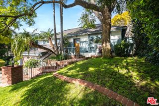 2924 Manning Avenue, Los Angeles, CA 90064