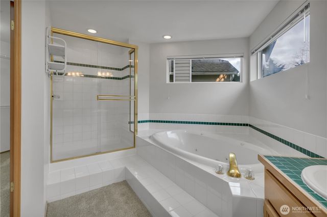 26105 159th Place SE, Covington, WA 98042