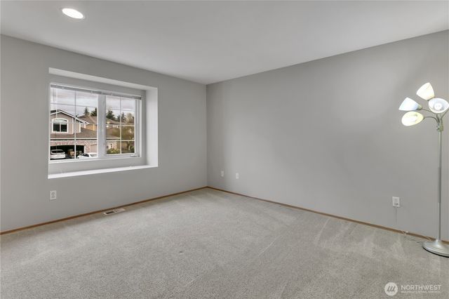 26105 159th Place SE, Covington, WA 98042