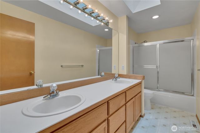 26105 159th Place SE, Covington, WA 98042