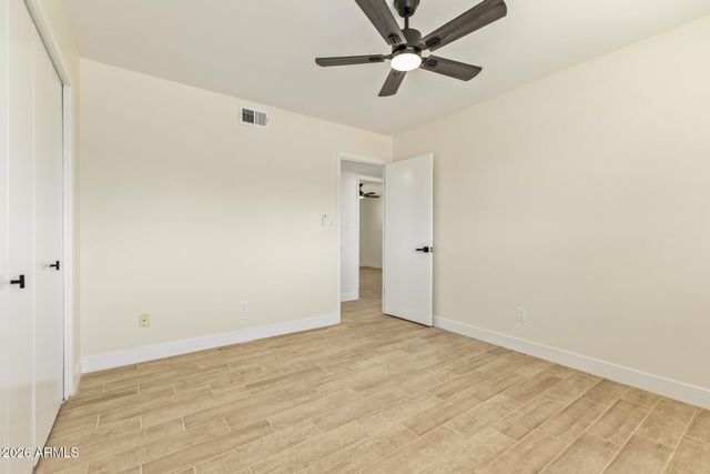 3030 W TUCKEY Lane, Phoenix, AZ 85017