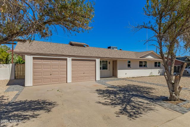 3030 W TUCKEY Lane, Phoenix, AZ 85017