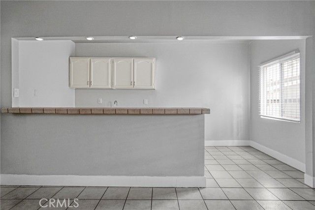 5606 S Figueroa, Los Angeles, CA 90037