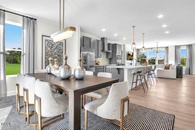 605 Hedrick Ridge Road 301, Cary, NC 27519