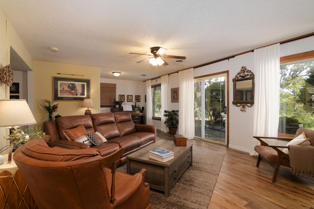 195 Ludora Drive, Shell Knob, MO 65747