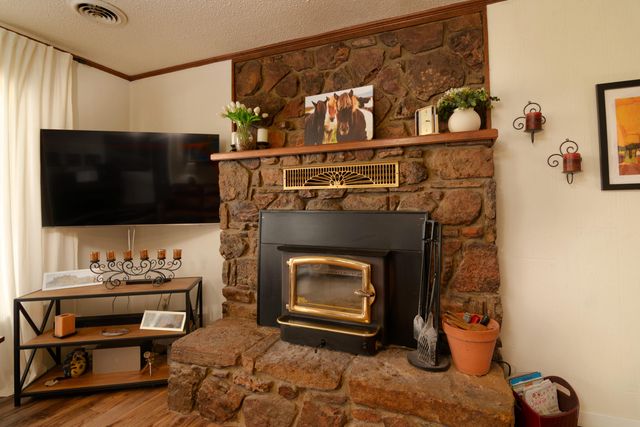 195 Ludora Drive, Shell Knob, MO 65747