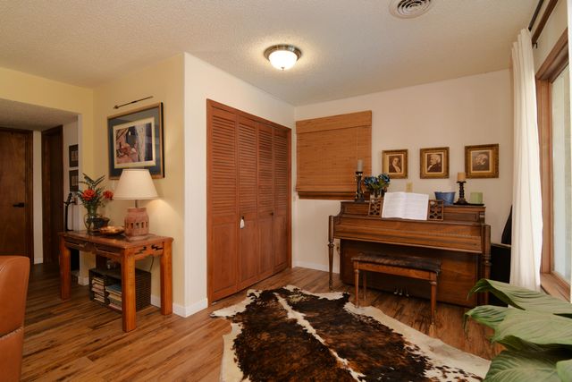 195 Ludora Drive, Shell Knob, MO 65747