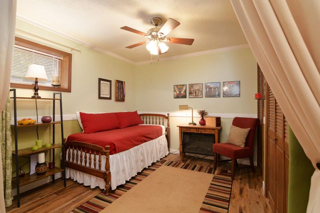 195 Ludora Drive, Shell Knob, MO 65747