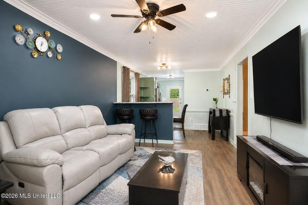 3250 Edenshire Lane, Horn Lake, MS 38637 — photo 5