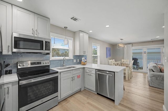 11 Beachside Drive UNIT 523, Santa Rosa Beach, FL 32459