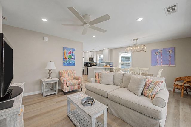 11 Beachside Drive UNIT 523, Santa Rosa Beach, FL 32459