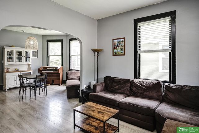 2524 Fort Street, Omaha, NE 68111