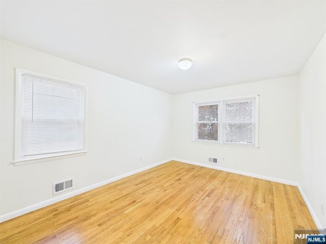 114 Ackerman Avenue, Ridgewood, NJ 07450