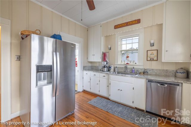 2 Tallassee Street, Badin, NC 28009