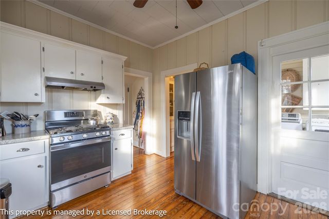 2 Tallassee Street, Badin, NC 28009