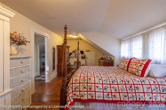 2 Tallassee Street, Badin, NC 28009