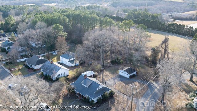 2 Tallassee Street, Badin, NC 28009