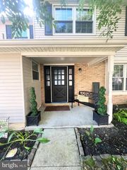 33 LAKESIDE DR, Marlton, NJ 08053