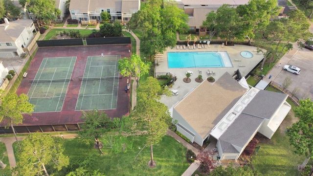 2367 Briarwest Boulevard, Houston, TX 77077