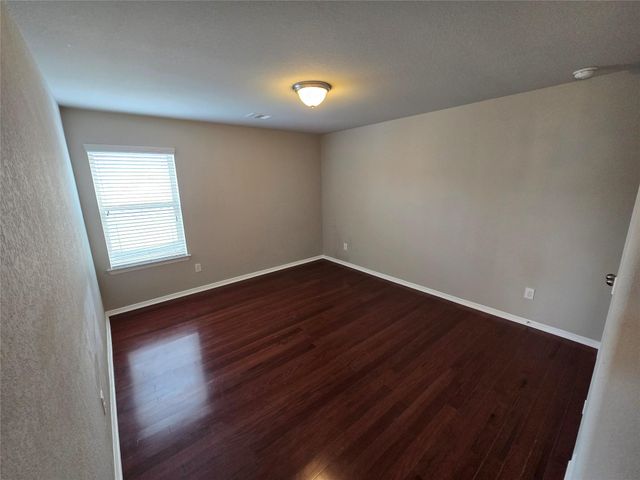 2027 Brookmont Drive, Conroe, TX 77301