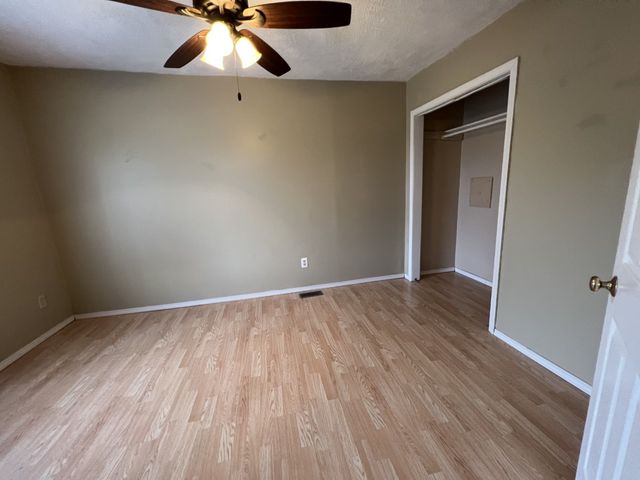 919 N Lee Street, Bloomington, IL 61701