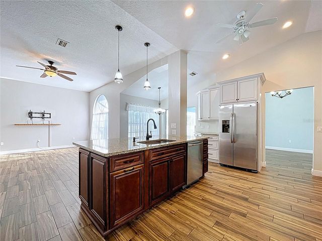 18812 BASCOMB LANE, Hudson, FL 34667