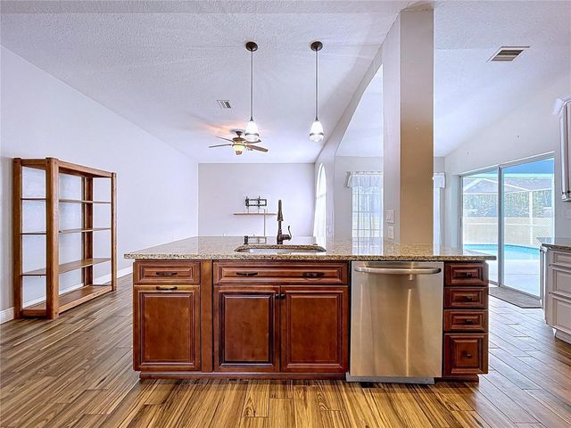 18812 BASCOMB LANE, Hudson, FL 34667