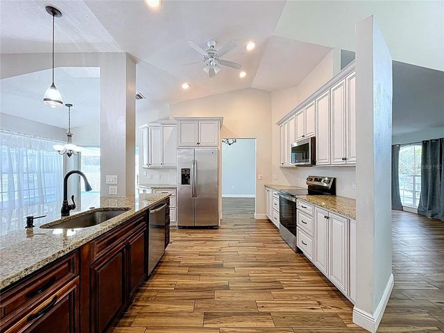 18812 BASCOMB LANE, Hudson, FL 34667