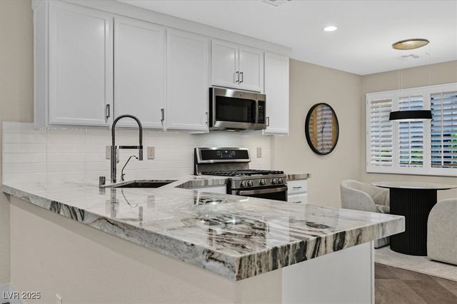 10210 Juniper Creek Lane, Las Vegas, NV 89145