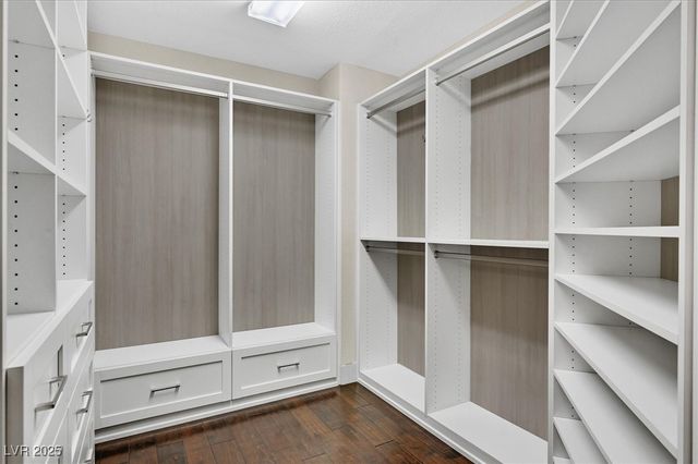 10210 Juniper Creek Lane, Las Vegas, NV 89145