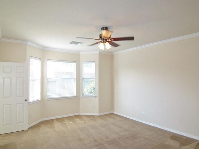 17207 Mossbriar Lane, Houston, TX 77095