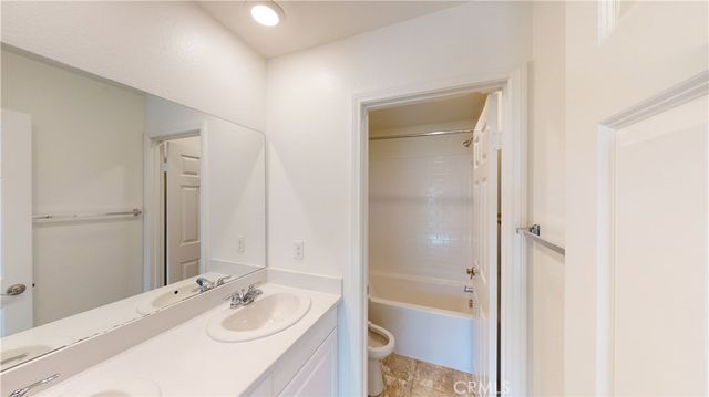 21084 Telegraph Road, Riverside, CA 92507