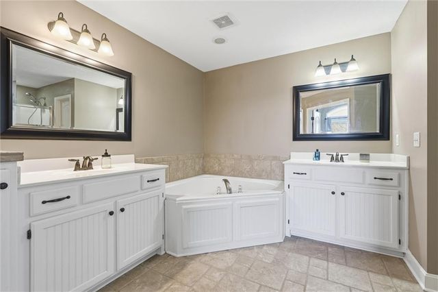 803 Mulberry Street, Pleasant Hill, MO 64080