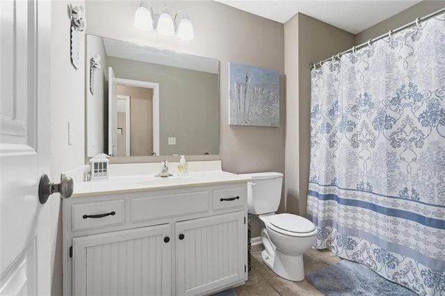 803 Mulberry Street, Pleasant Hill, MO 64080