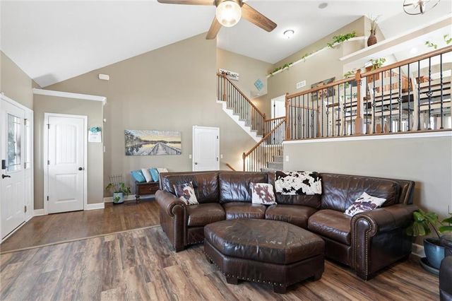 803 Mulberry Street, Pleasant Hill, MO 64080