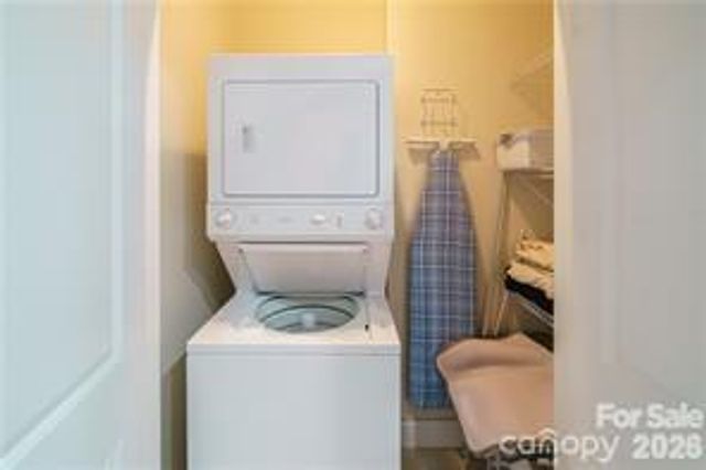 435 S Tryon Street 708, Charlotte, NC 28202