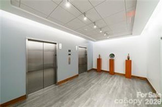 435 S Tryon Street 708, Charlotte, NC 28202