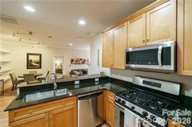435 S Tryon Street 708, Charlotte, NC 28202