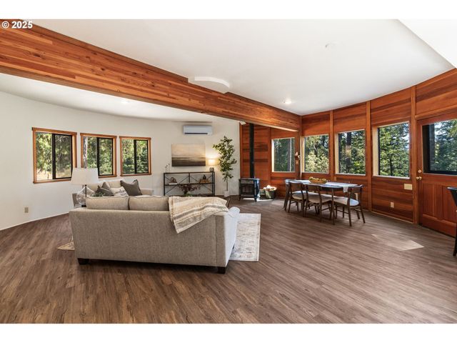 80926 TURKEY RUN Rd, Creswell, OR 97426