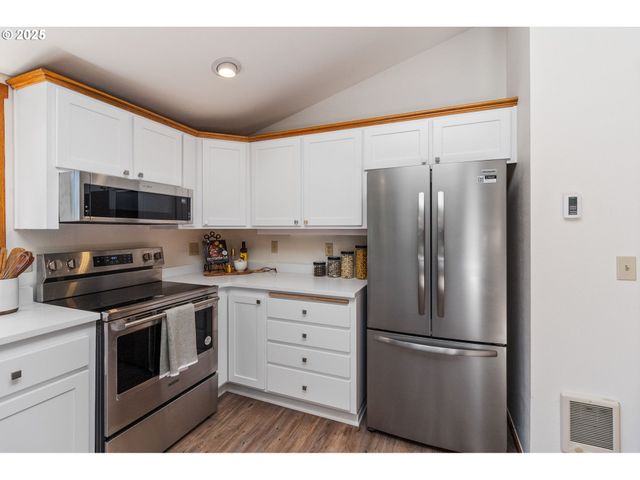 80926 TURKEY RUN Rd, Creswell, OR 97426