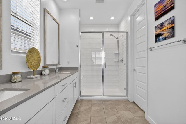 12612 W MORTEN Avenue, Glendale, AZ 85307