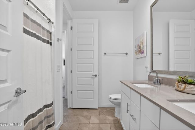 12612 W MORTEN Avenue, Glendale, AZ 85307