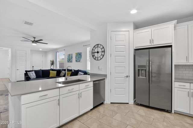 12612 W MORTEN Avenue, Glendale, AZ 85307