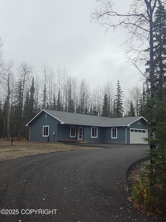 50 Kees Tern Way, Kenai, AK 99611