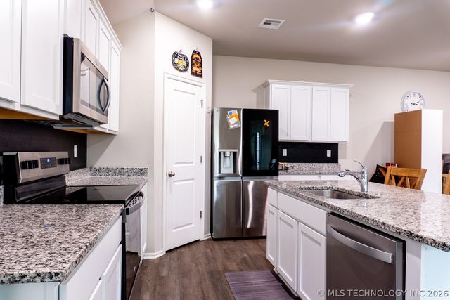 601 Canton Place, Mannford, OK 74044